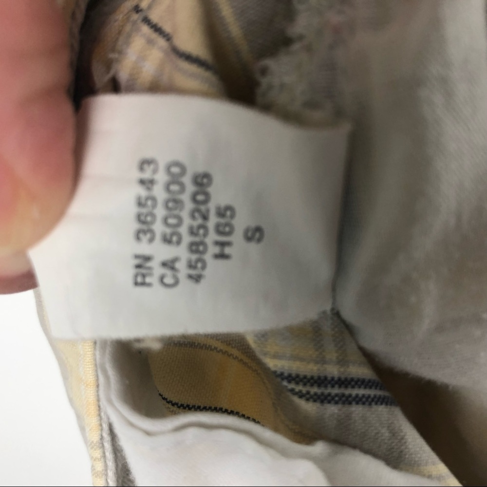 IZOD BERMUDA SHORTS - Picture 5 of 6